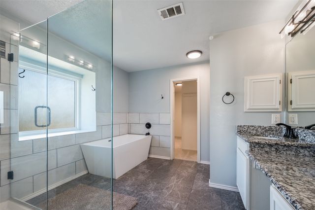 3510 Meadowview Drive, Corinth, TX 76210