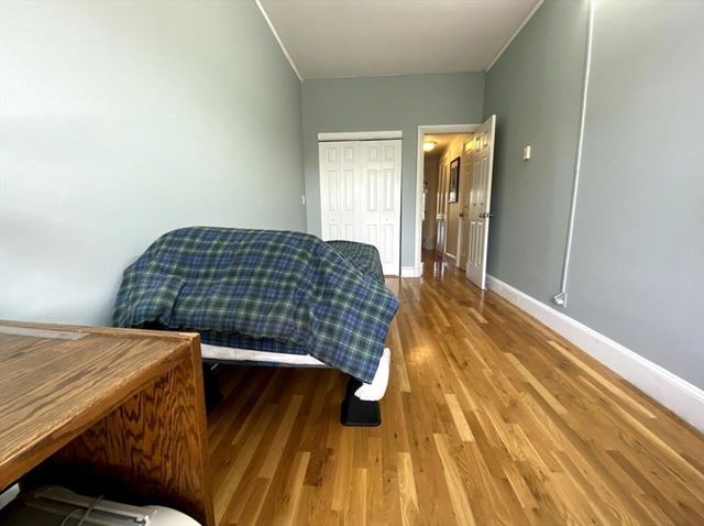 42 West Newton 424, Boston, MA 02118