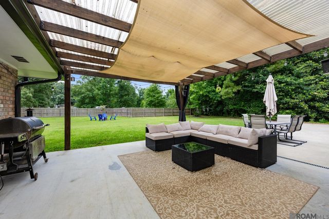 38885 Walker North Rd, Walker, LA 70785