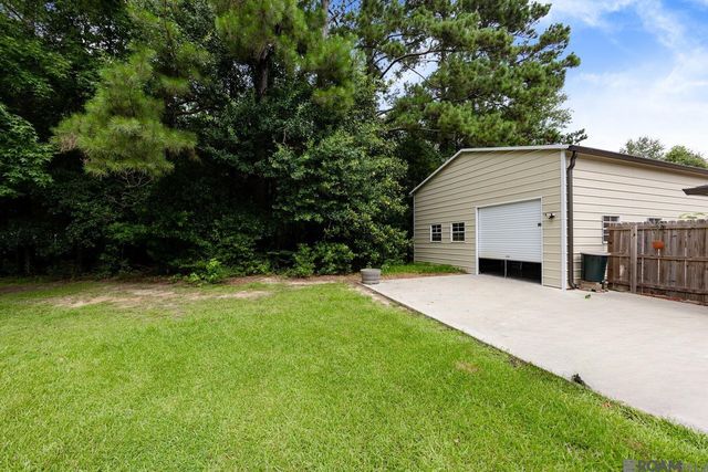 38885 Walker North Rd, Walker, LA 70785