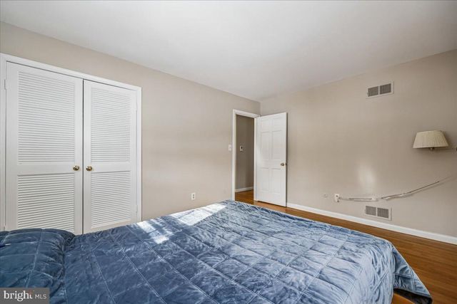 13120 BRANDON WAY RD, Gaithersburg, MD 20878