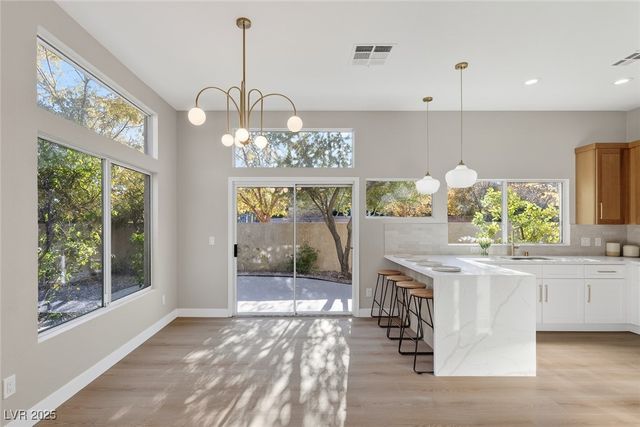 9205 Pitching Wedge Drive, Las Vegas, NV 89134