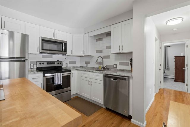 141 Essex D6, Saugus, MA 01906