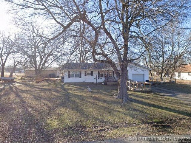 339 Beech Street, Chelsea, OK 74016
