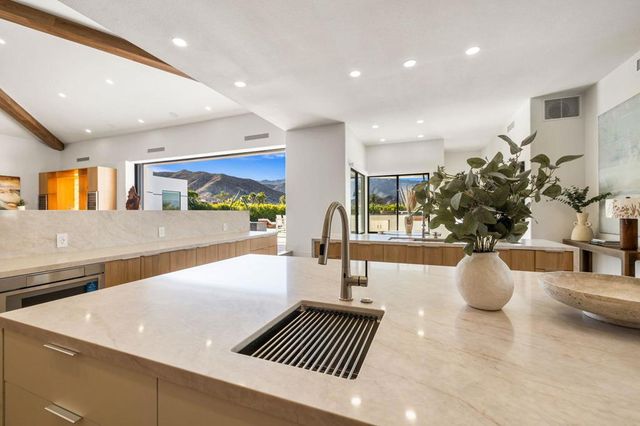 36 Mirada Circle, Rancho Mirage, CA 92270