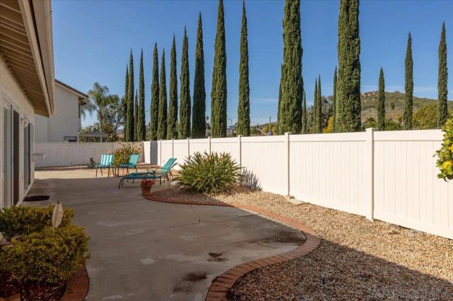 12520 Camberwell Ct, San Diego, CA 92128