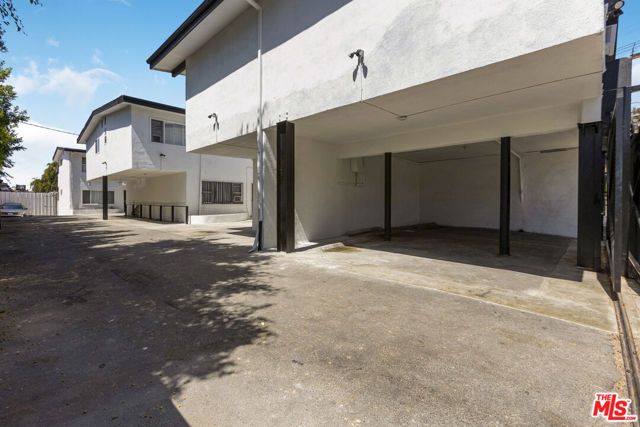 3112 Estara Avenue, Los Angeles, CA 90065