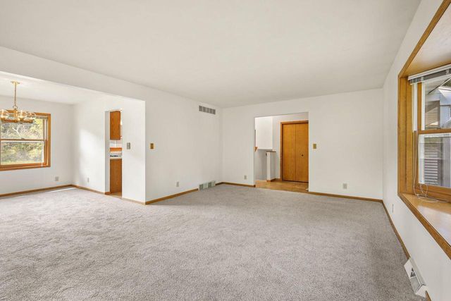 2991 County Hwy MN, Mcfarland, WI 53558