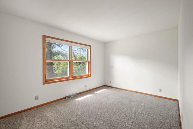 2991 County Hwy MN, Mcfarland, WI 53558