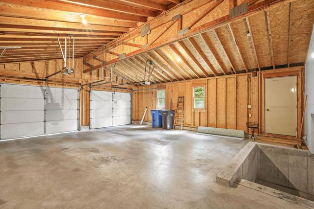 2991 County Hwy MN, Mcfarland, WI 53558