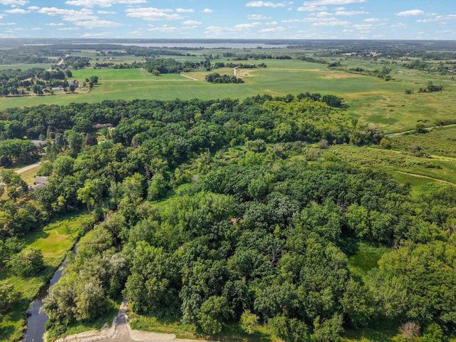 2991 County Hwy MN, Mcfarland, WI 53558