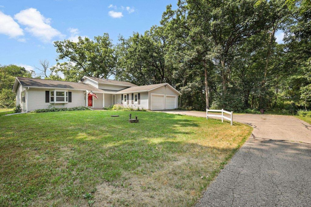2991 County Hwy MN, Mcfarland, WI 53558