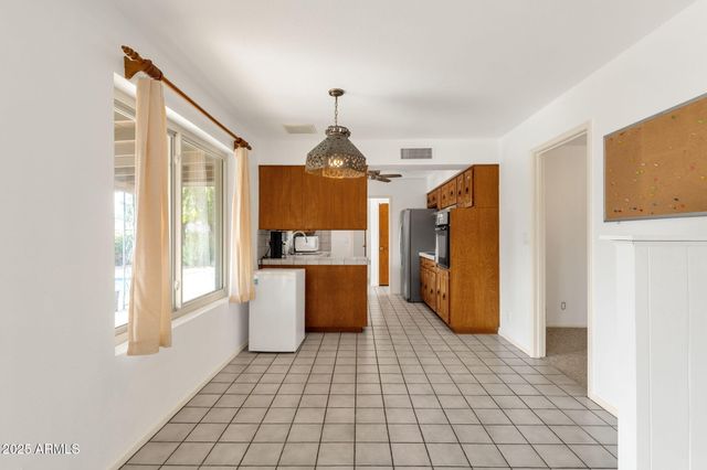 2063 E LA JOLLA Drive, Tempe, AZ 85282