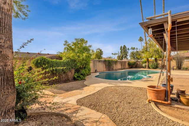 2063 E LA JOLLA Drive, Tempe, AZ 85282