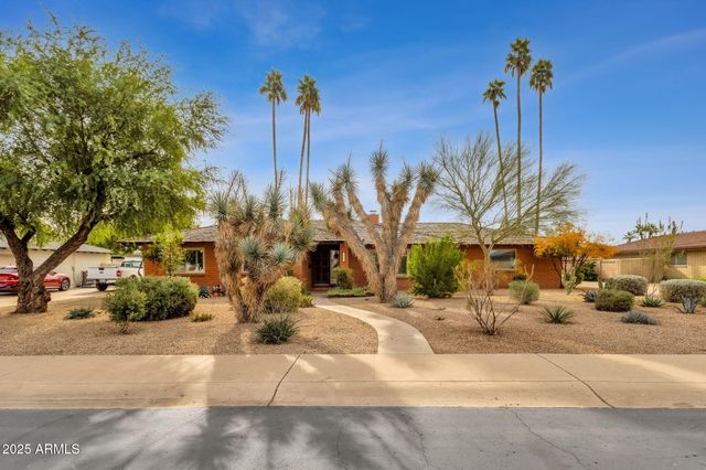 2063 E LA JOLLA Drive, Tempe, AZ 85282