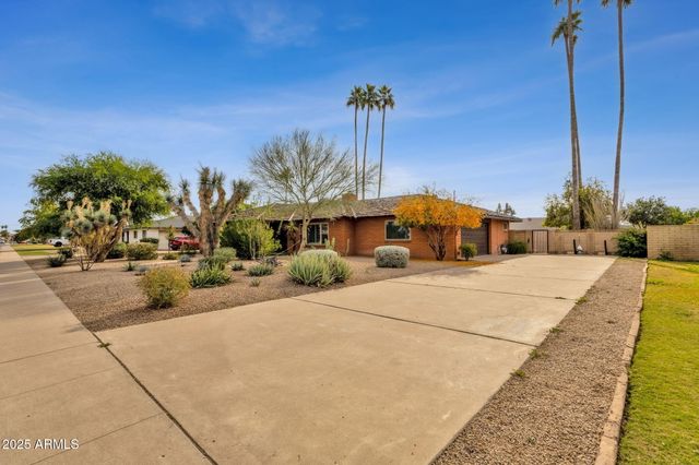 2063 E LA JOLLA Drive, Tempe, AZ 85282
