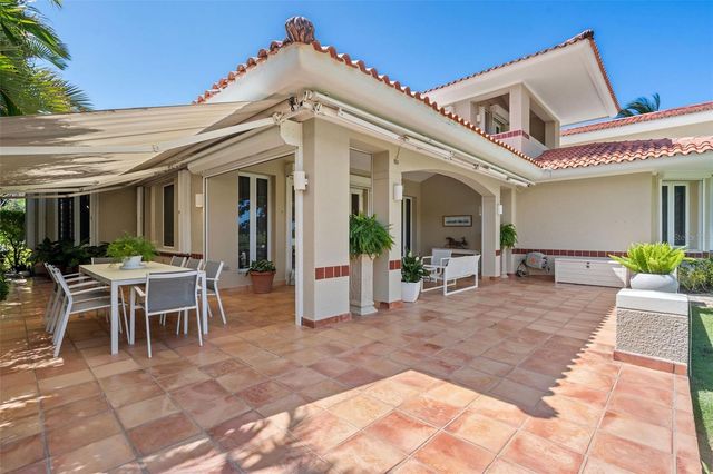 12 THE GREENS, Dorado, PR 00646