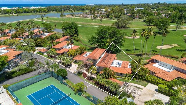 12 THE GREENS, Dorado, PR 00646