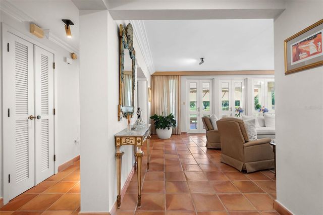 12 THE GREENS, Dorado, PR 00646