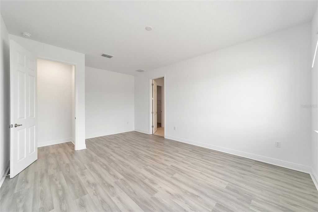 Image 24 of property listing at 10140 SW 106TH CIRCLE, Ocala, FL 34481