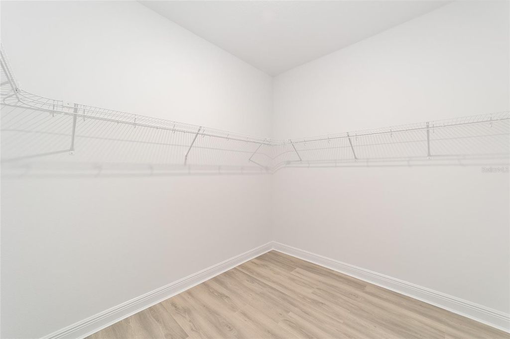 Image 28 of property listing at 10140 SW 106TH CIRCLE, Ocala, FL 34481