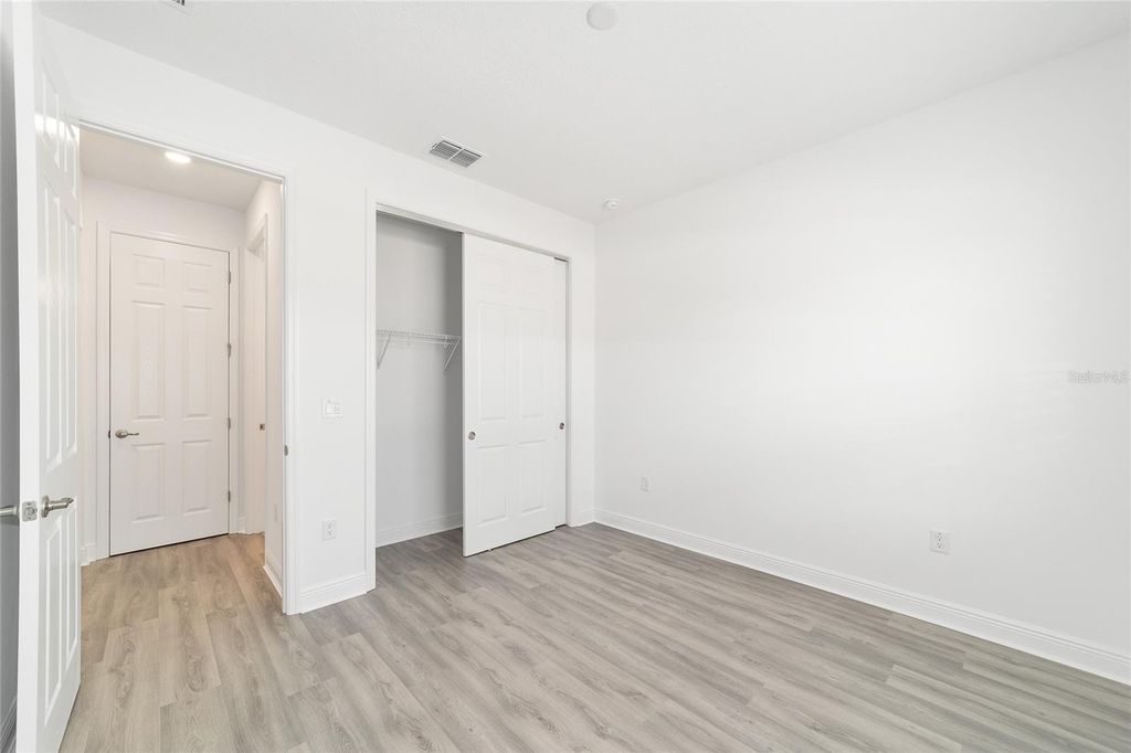 Image 33 of property listing at 10140 SW 106TH CIRCLE, Ocala, FL 34481