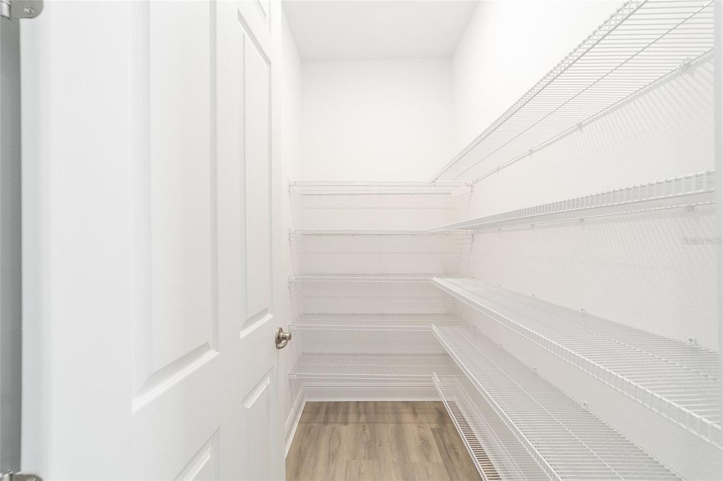 Image 34 of property listing at 10140 SW 106TH CIRCLE, Ocala, FL 34481