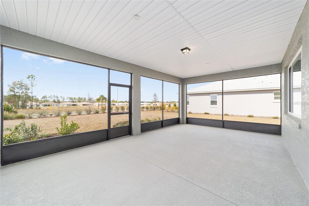 Image 38 of property listing at 10140 SW 106TH CIRCLE, Ocala, FL 34481