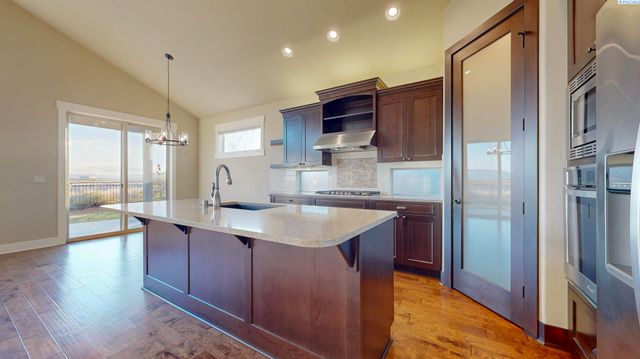 2260 Copperleaf Street, Richland, WA 99352