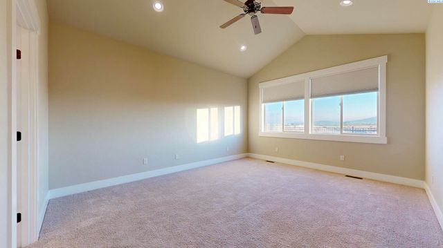 2260 Copperleaf Street, Richland, WA 99352