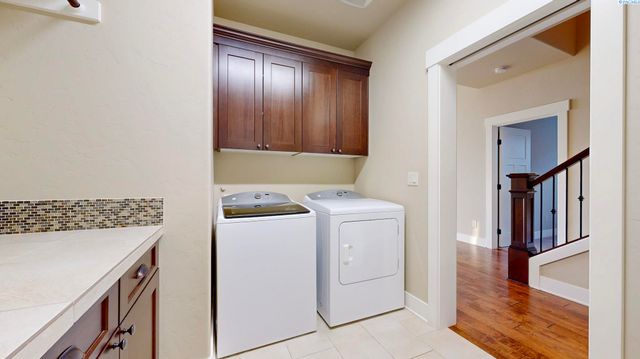 2260 Copperleaf Street, Richland, WA 99352