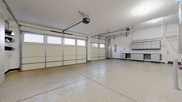 2260 Copperleaf Street, Richland, WA 99352