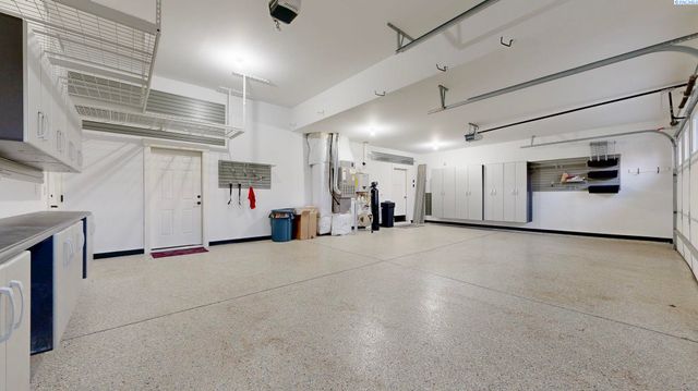 2260 Copperleaf Street, Richland, WA 99352