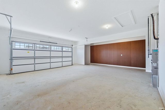 1564 Farm View Court, Huntertown, IN 46748