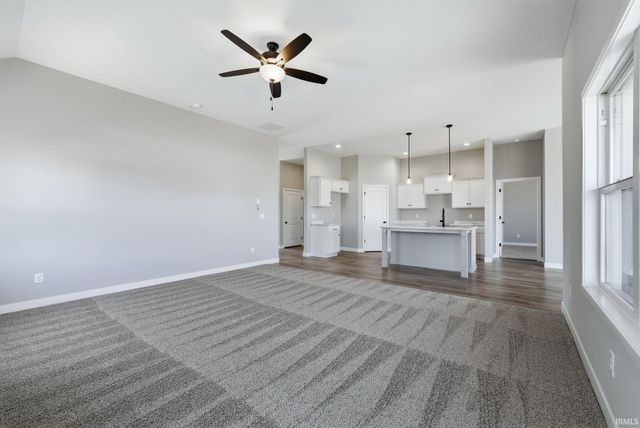 1564 Farm View Court, Huntertown, IN 46748