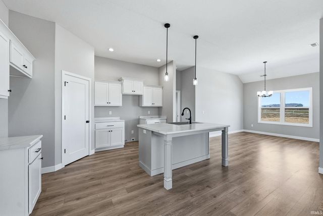 1564 Farm View Court, Huntertown, IN 46748