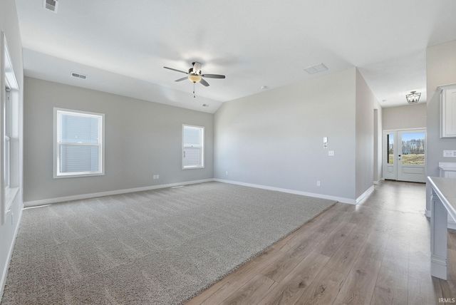 1564 Farm View Court, Huntertown, IN 46748