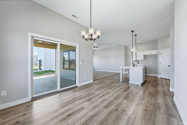 1564 Farm View Court, Huntertown, IN 46748