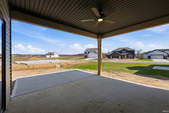 1564 Farm View Court, Huntertown, IN 46748
