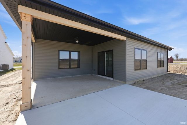 1564 Farm View Court, Huntertown, IN 46748