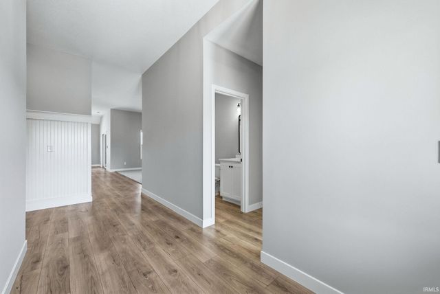 1564 Farm View Court, Huntertown, IN 46748