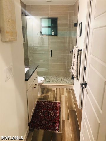 1386 Rosemary LN, Naples, FL 34103