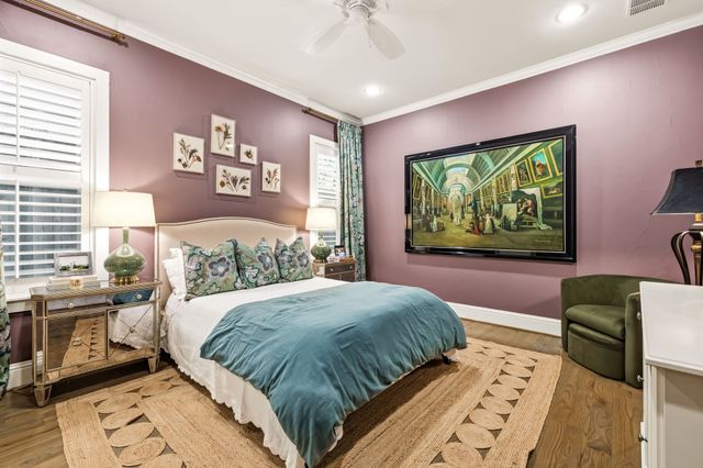 7027 Casa Loma Avenue, Dallas, TX 75214