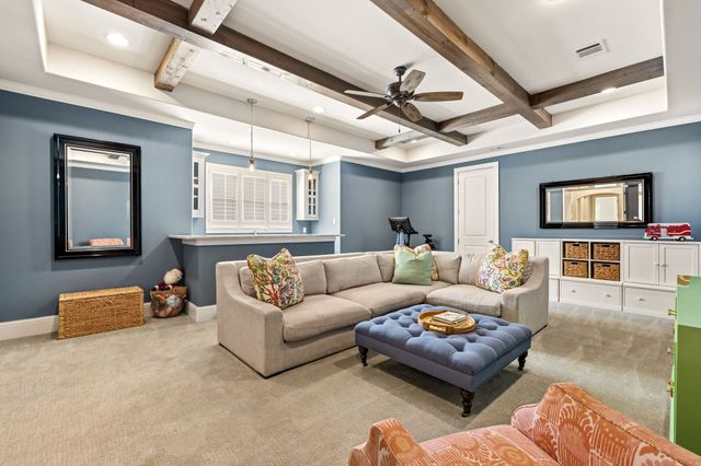 7027 Casa Loma Avenue, Dallas, TX 75214