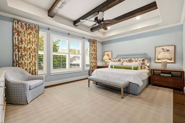 7027 Casa Loma Avenue, Dallas, TX 75214