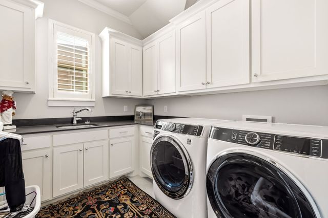 7027 Casa Loma Avenue, Dallas, TX 75214