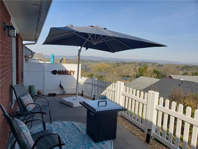 108 Millers Lane, Calhoun, GA 30701