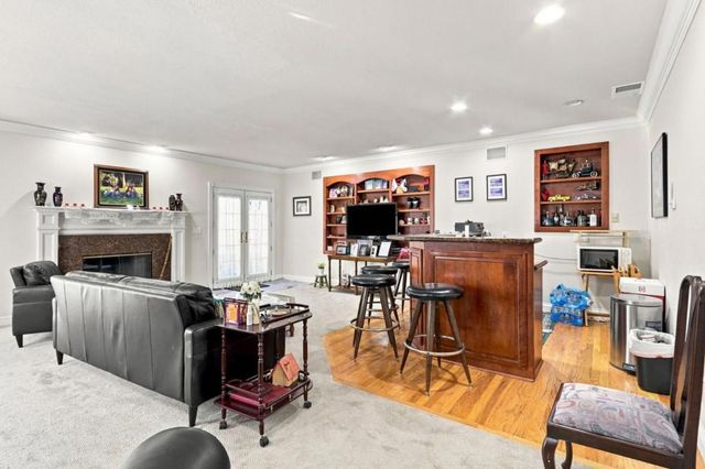 68 Pierce Avenue, San Jose, CA 95110