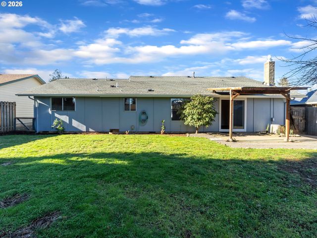 4974 NINA Ave Se, Salem, OR 97302