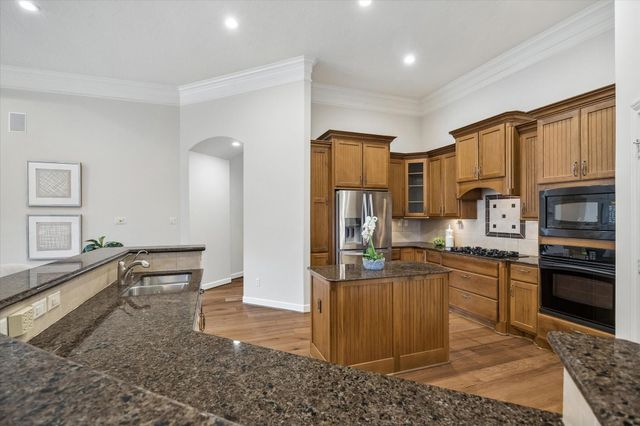 5914 Solar Point Lane, Houston, TX 77041